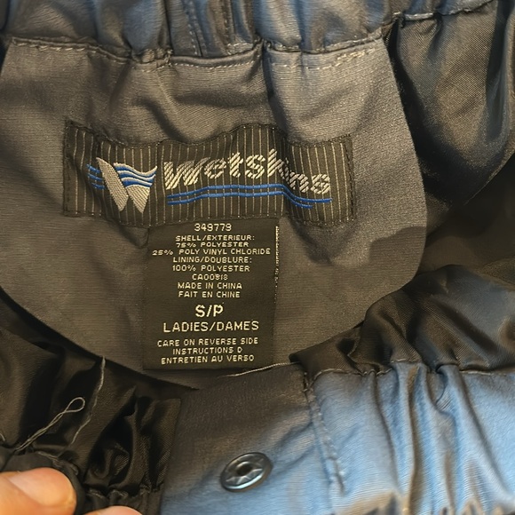 Nwot. Wetskins. Inseam is 29” - Picture 6 of 6